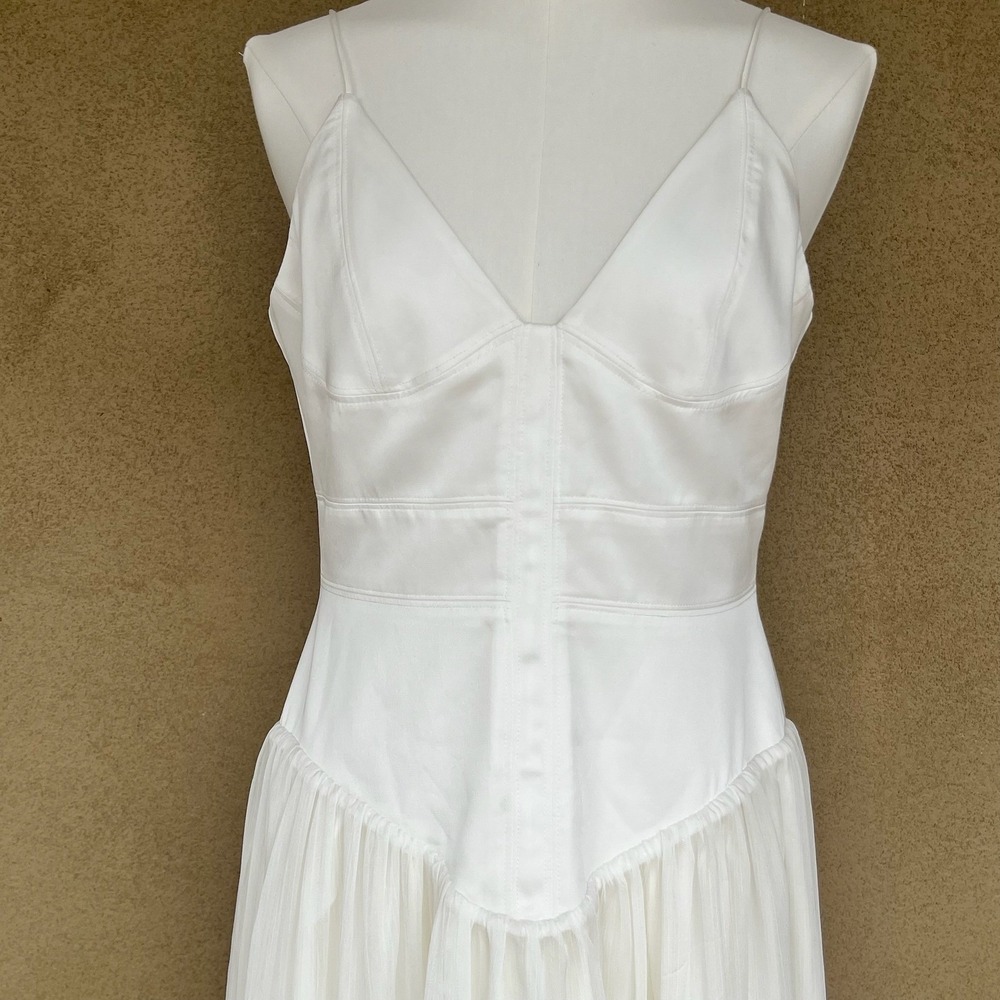 Gianni Bini Caelynn Bell Mary Drop Waist Maxi Dress White Sm 6 NWT Wedding Bride - Picture 3 of 16